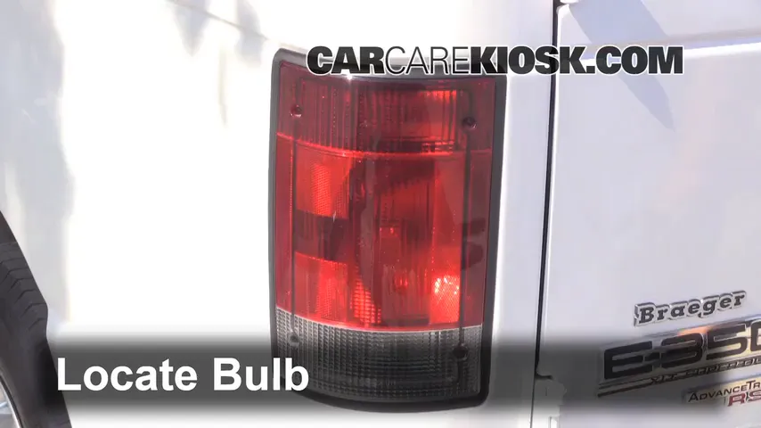 2013 Ford E-350 Super Duty XLT 5.4L V8 FlexFuel Standard Passenger Van Lights Brake Light (replace bulb)